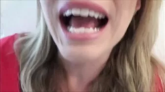 Мать в очках подсела на секс со своим родным сыном